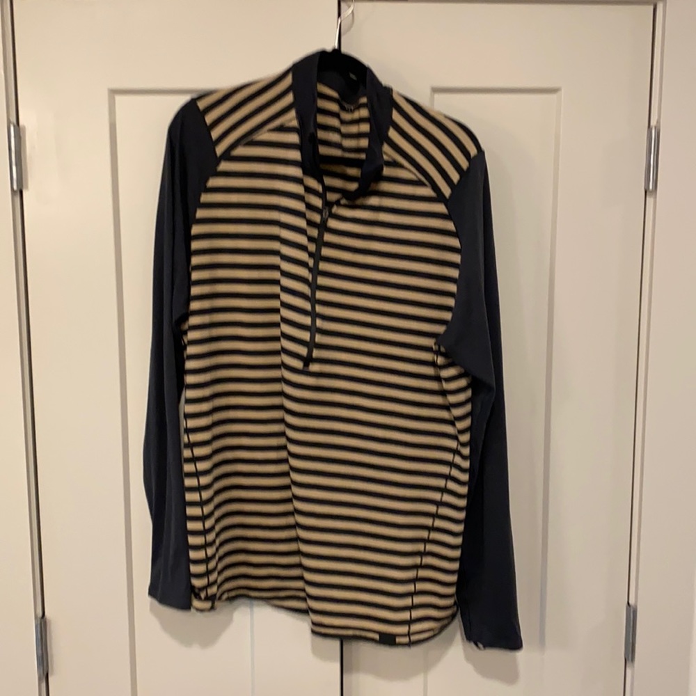 Patagonia 1/4 zip pullover